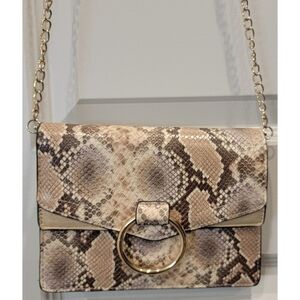 Urban Expressions Ella Crossbody Purse Handbag